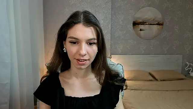 KellyShines online show from 10-07-25, 01:01