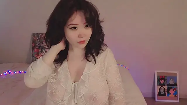 tsunade chan online show from 07-16-26, 04:09