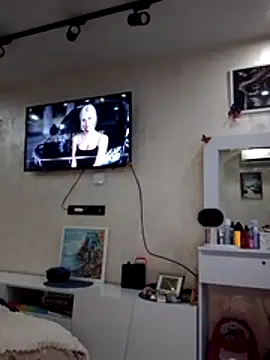 KissMiSveet online show from 03-25-26, 03:11