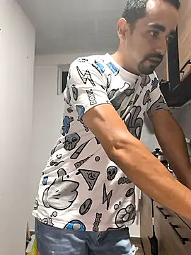 stivenlujan69 online show from 11-29-25, 01:17