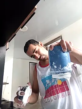 Snapshot of stivenlujan69 chatting on 02-24-26, 03:24 stivenlujan69 online show from 02-24-26, 03:24