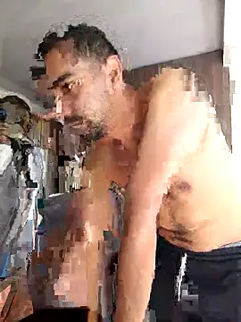 stivenlujan69 online show from 11-18-25, 01:47