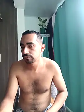 stivenlujan69 online show from 12-20-25, 03:04