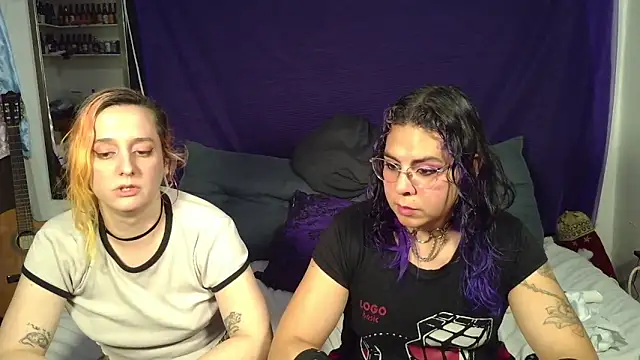 Snapshot of Alani_TransGirl chatting on 10-01-25, 10:35 Alani TransGirl online show from 10-01-25, 10:35