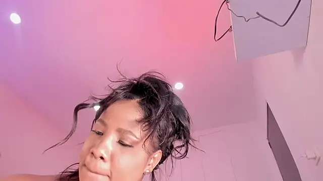 Elsie morris12 online show from 05-14-26, 04:48