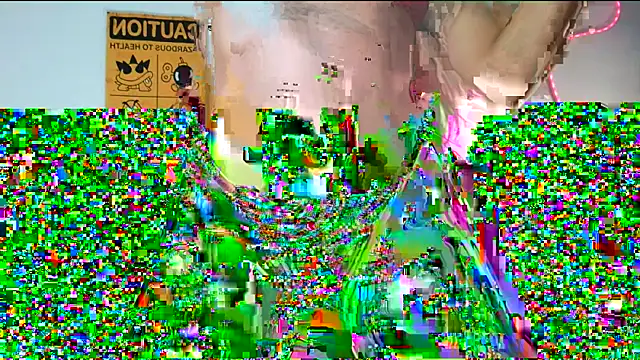 Snapshot of Aurorabeck_ chatting on 10-26-25, 01:17 Aurorabeck online show from 10-26-25, 01:17