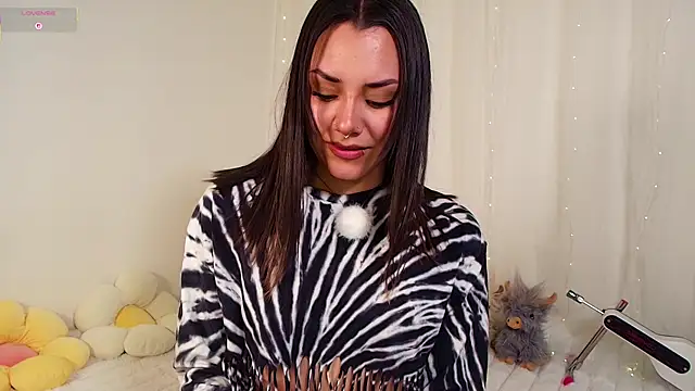 Snapshot of Isa_laurentt_ chatting on 07-18-26, 07:55 Isa laurentt online show from 07-18-26, 07:55