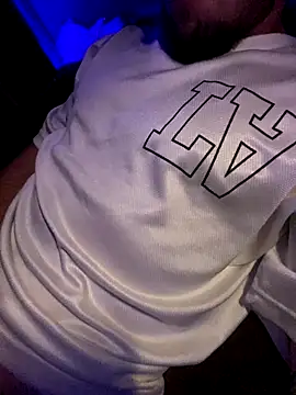 MikeFake online show from 11-10-25, 05:51