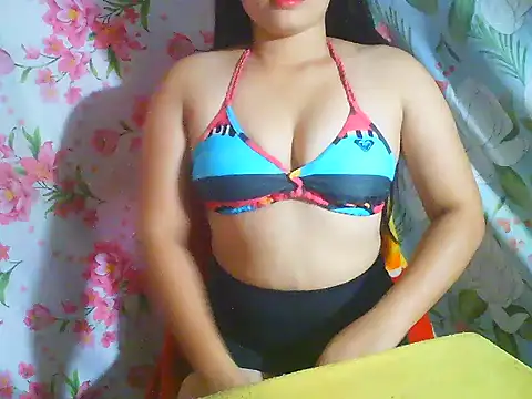 Katie Winslet online show from 02-12-26, 12:21