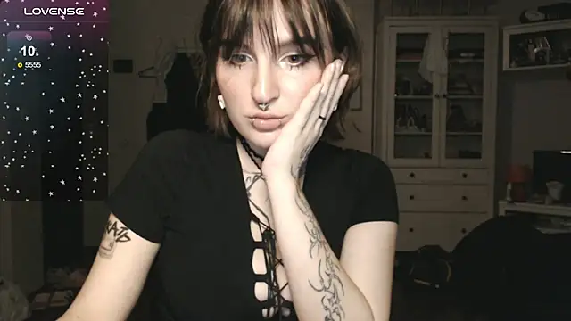 rubby hanna online show from 12-20-25, 07:17