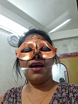 SIMIHOT online show from 10-30-25, 03:42