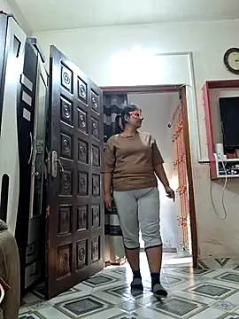 SIMIHOT online show from 01-10-26, 09:26