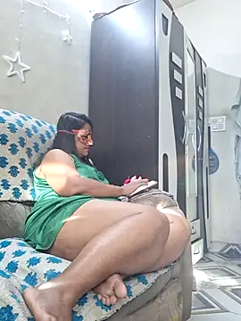 SIMIHOT online show from 11-04-25, 09:02