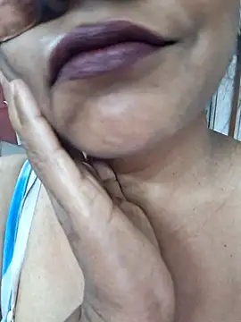 SIMIHOT online show from 12-01-25, 09:32