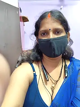 Snapshot of Sonalihot_ chatting on 04-18-26, 06:10 Sonalihot online show from 04-18-26, 06:10