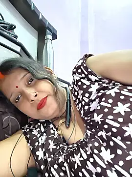 Snapshot of Sonalihot_ chatting on 04-28-26, 09:35 Sonalihot online show from 04-28-26, 09:35