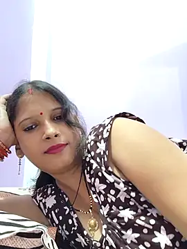 Snapshot of Sonalihot_ chatting on 04-26-26, 07:05 Sonalihot online show from 04-26-26, 07:05