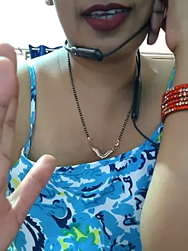 Snapshot of Sonalihot_ chatting on 09-22-25, 06:19 Sonalihot online show from 09-22-25, 06:19