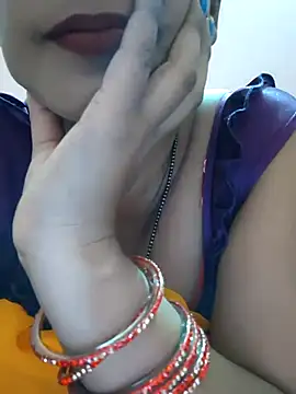 Snapshot of Sonalihot_ chatting on 09-23-25, 05:53 Sonalihot online show from 09-23-25, 05:53