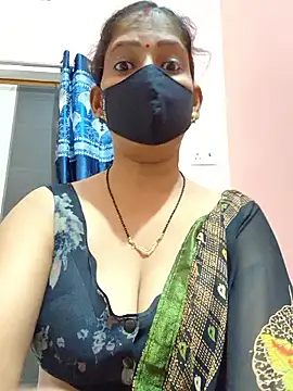 Snapshot of Sonalihot_ chatting on 10-05-25, 06:04 Sonalihot online show from 10-05-25, 06:04