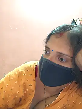 Sonalihot  online show from 10-28-25, 02:34