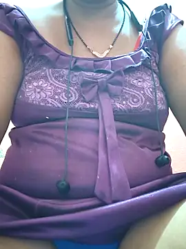Snapshot of Sonalihot_ chatting on 09-20-25, 05:07 Sonalihot online show from 09-20-25, 05:07