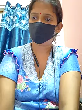 Snapshot of Sonalihot_ chatting on 10-11-25, 06:20 Sonalihot online show from 10-11-25, 06:20