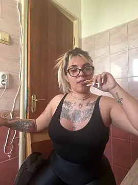 Princess-Jasmine07 online show from 04-23-26, 12:29