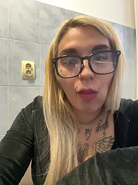 Princess-Jasmine07 online show from 02-03-26, 12:21