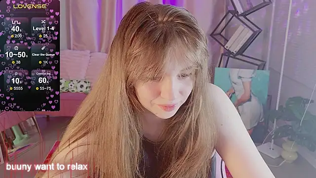 Snapshot of Moon__Bunny chatting on 06-28-26, 04:13 Moon Bunny online show from 06-28-26, 04:13