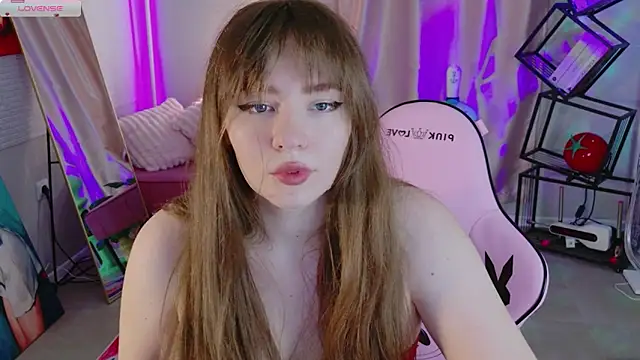 Moon  Bunny online show from 05-14-26, 11:40