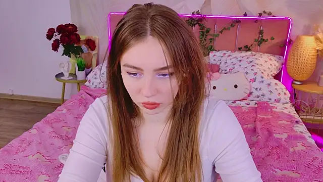 Moon  Bunny online show from 10-03-25, 03:13