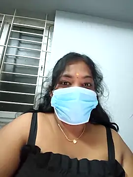 Snapshot of Tamil_Mithra chatting on 09-20-25, 04:12 Tamil Mithra online show from 09-20-25, 04:12
