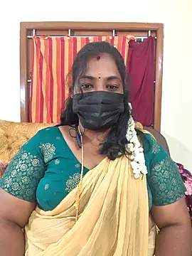 Snapshot of Tamil_Mithra chatting on 11-06-25, 05:39 Tamil Mithra online show from 11-06-25, 05:39