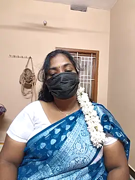 Snapshot of Tamil_Mithra chatting on 11-05-25, 11:57 Tamil Mithra online show from 11-05-25, 11:57