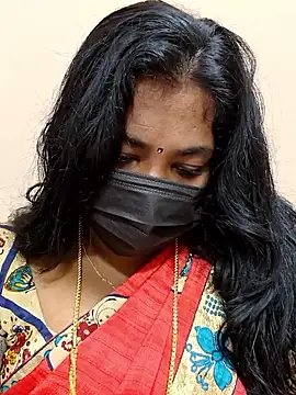 Snapshot of Tamil_Mithra chatting on 01-13-26, 07:01 Tamil Mithra online show from 01-13-26, 07:01