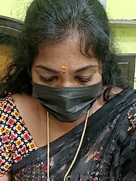 Snapshot of Tamil_Mithra chatting on 02-27-26, 07:41 Tamil Mithra online show from 02-27-26, 07:41