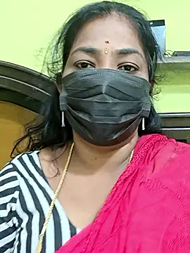 Snapshot of Tamil_Mithra chatting on 02-16-26, 06:12 Tamil Mithra online show from 02-16-26, 06:12