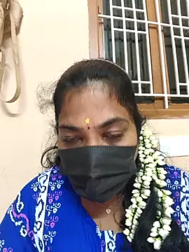 Snapshot of Tamil_Mithra chatting on 11-04-25, 03:49 Tamil Mithra online show from 11-04-25, 03:49