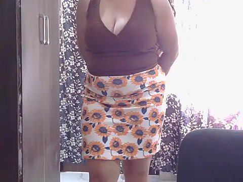 Roxy sweety  online show from 09-22-25, 05:24