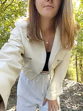 YOOUR EVAA online show from 09-14-25, 06:03