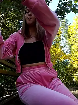 YOOUR EVAA online show from 09-24-25, 07:37