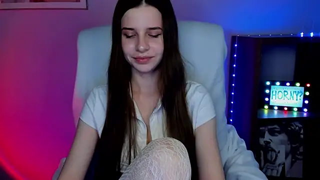 LuxMaya online show from 03-24-26, 08:14