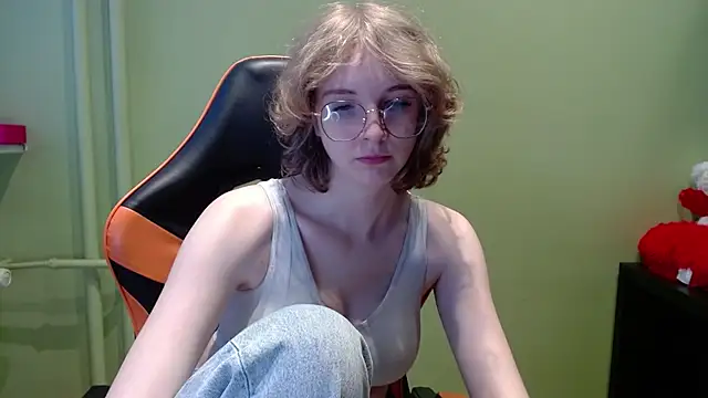 juicyPenny online show from 05-22-26, 06:17