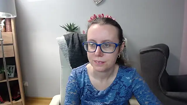 sweetxLizzy online show from 04-15-26, 04:18