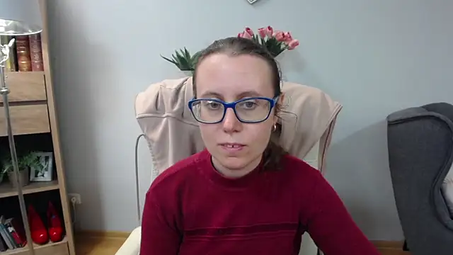 sweetxLizzy online show from 05-14-26, 04:31