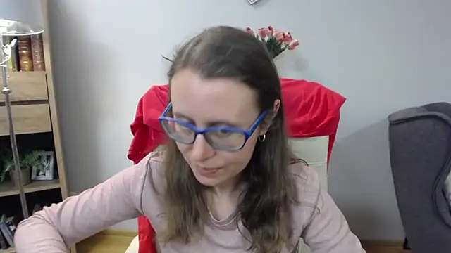 sweetxLizzy online show from 05-11-26, 04:47