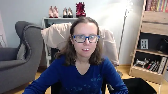 sweetxLizzy online show from 10-16-25, 04:21