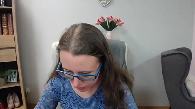 sweetxLizzy online show from 05-15-26, 04:32