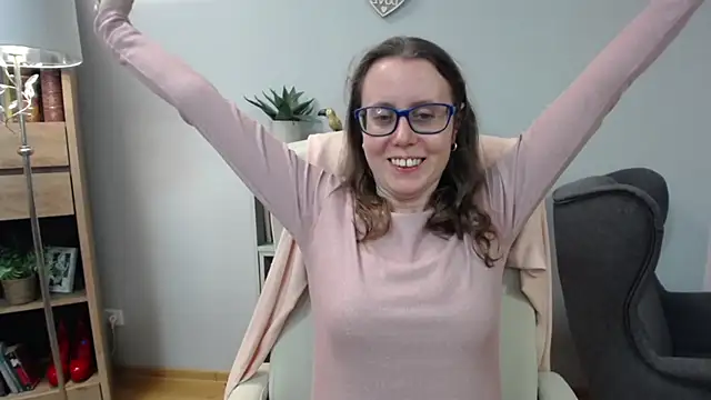 sweetxLizzy online show from 04-14-26, 04:39